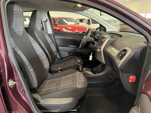 Peugeot 108 1.0 e-VTi Blue Lion 2017 Benzine 13