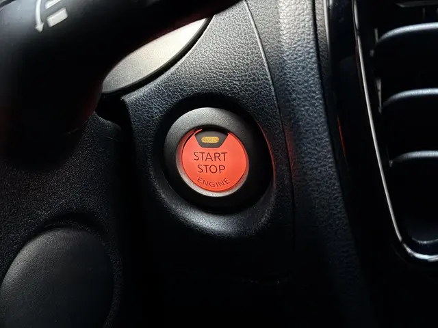 Nissan Juke 1.6 Tekna 2015 Benzine 7