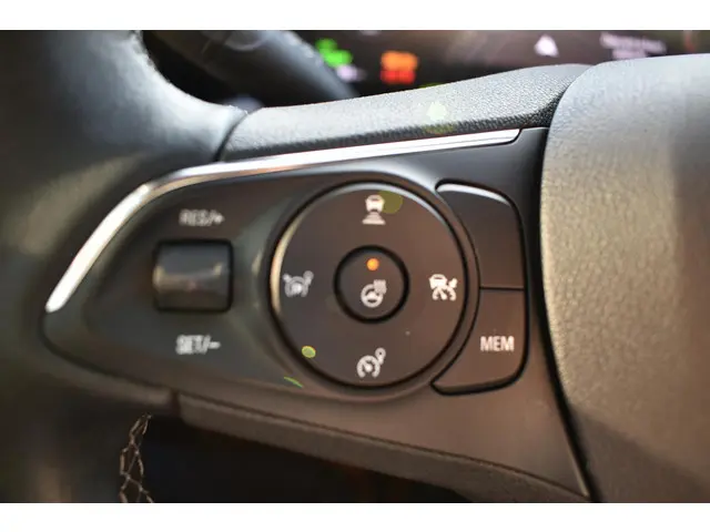 Opel Mokka-e Ultimate 50-kWh 11kw bl. 2022 Elektrisch 28