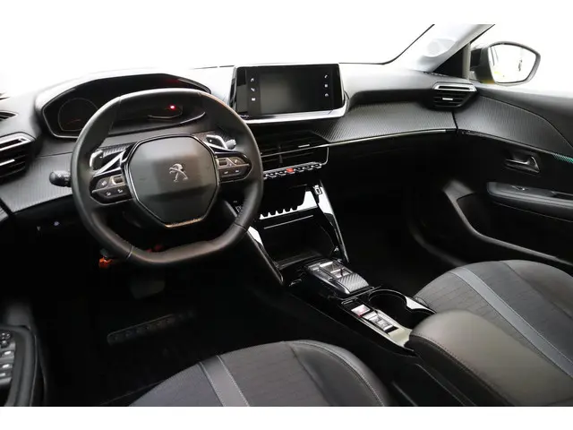 Peugeot 208 1.2 PureTech Allure 2022 Benzine 7