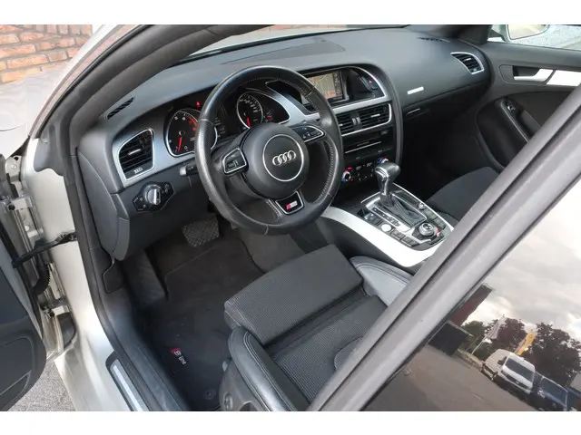 Audi A5 Sportback 1.8 TFSI S-LINE 2013 Benzine 6