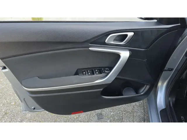 Kia Ceed Sportswagon 1.4 T-GDi DynamicLine 2020 Benzine 13