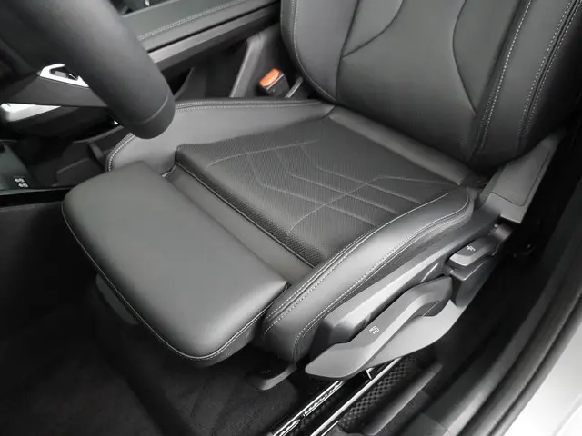 BMW X1 sDrive18i 2025 Benzine 13