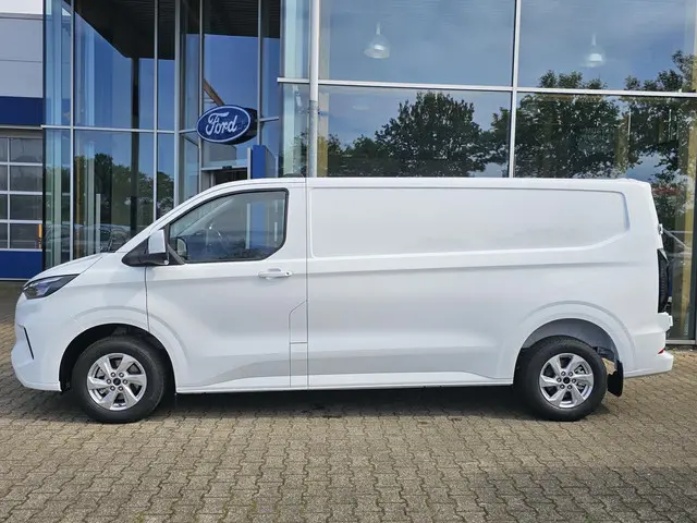 Ford Transit Custom 2
