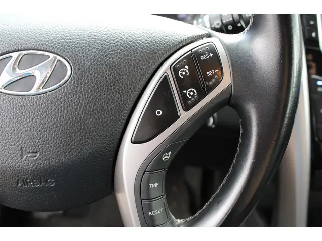 Hyundai i30 1.6 GDi Comfort 2016 Benzine 19
