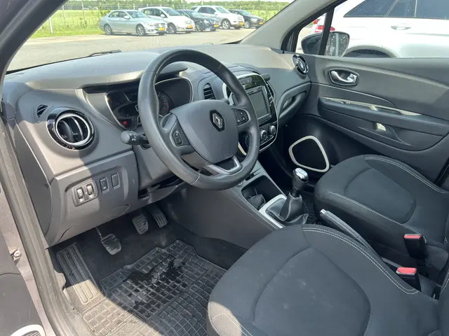 Renault Captur 0.9 TCe Version S 2019 Benzine 6