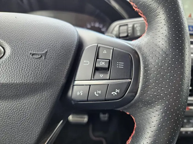 Ford Focus Wagon 1.0 EcoBoost ST Line 2019 Benzine 11
