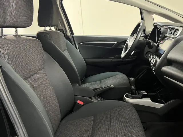 Honda Jazz 1.3 i-VTEC Comfort 2017 Benzine 12