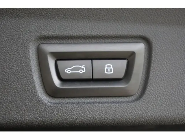 BMW i4 M50 2023 Elektrisch 12