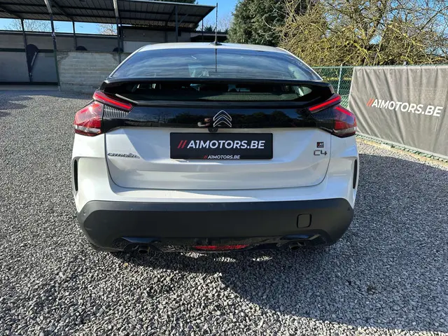 Citroën C4 1.2 PureTech Shine S 2023 Benzine 5