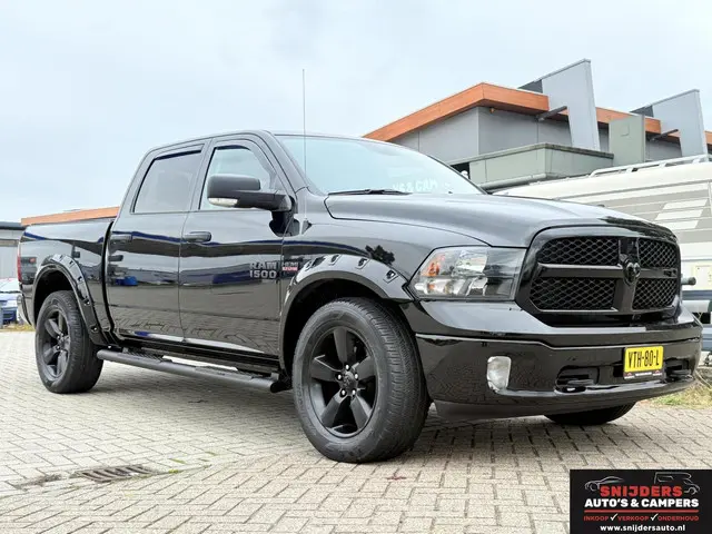 Dodge Ram 1500 2