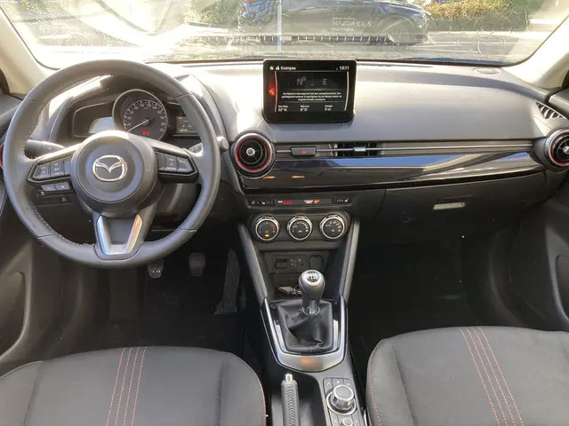 Mazda 2 1.5 e-SkyActiv-G 90 Homura 2024 Benzine 8