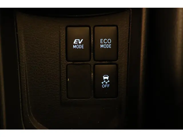 Toyota Yaris 1.5 Hybrid Executive 2019 Hybride Benzine 24