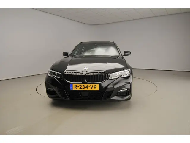BMW 3 Serie Touring 330i xDrive 2022 Benzine 5