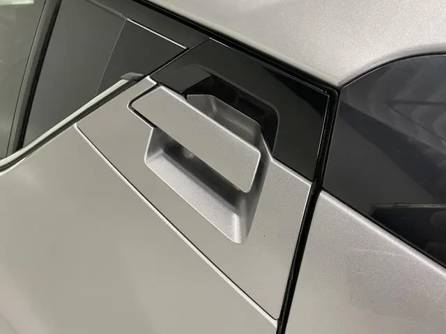 Toyota C-HR 2.0 Hybrid Style 2021 Hybride Benzine 29