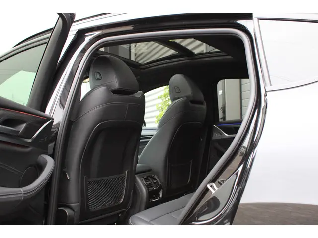 BMW X4 xDrive20i m Sport 2022 Benzine 11