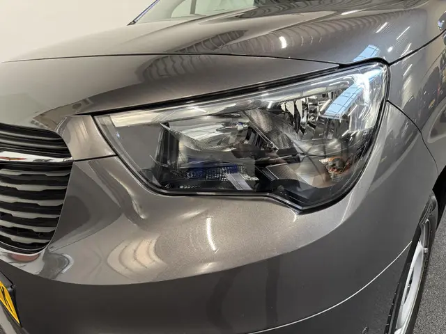 Opel Combo 1.5D L2H1 Edition Automaat 2022 Diesel 23