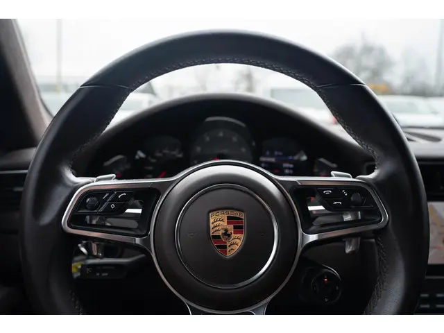 Porsche 911 3.0 Carrera S 2017 Benzine 26