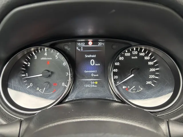 Nissan QASHQAI 1.2 Tekna 2015 Benzine 11