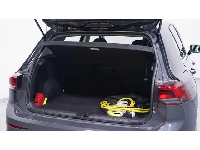 Volkswagen Golf 1.4 eHybrid Style 2022 Hybride Benzine 16