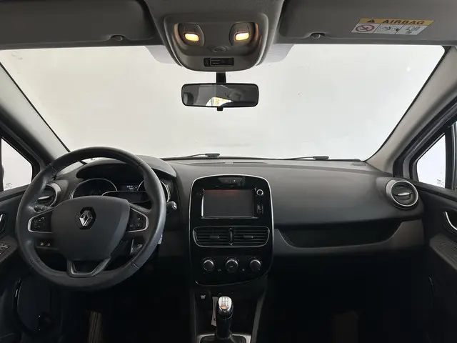Renault Clio Estate 0.9 TCe Limited 2017 Benzine 3