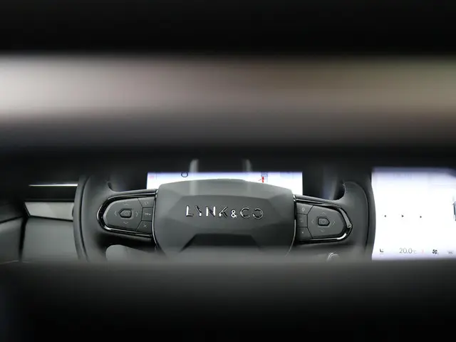 Lynk & Co 01 1.5 Core 2025 Hybride Benzine 20