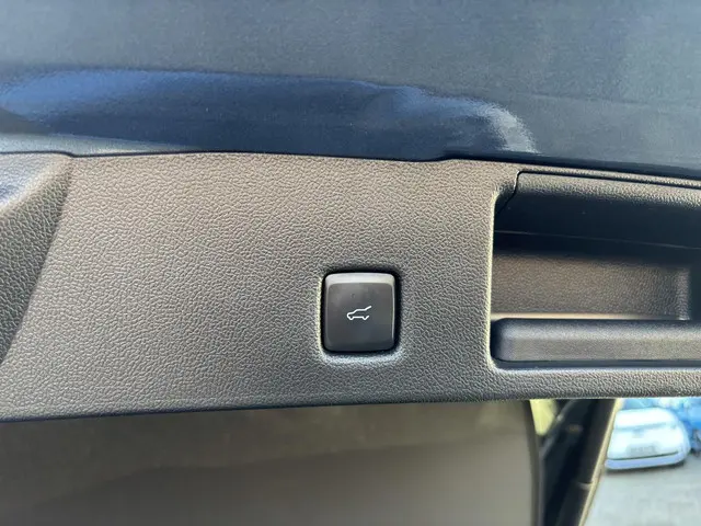 Ford Kuga 2.5 PHEV ST-Line X 2022 Hybride Benzine 11