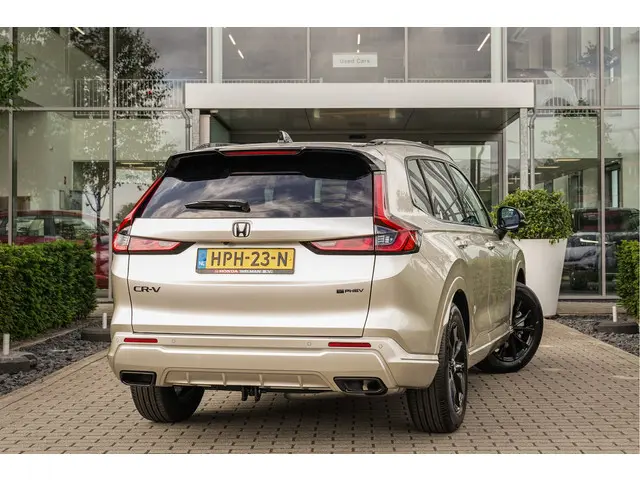 Honda CR-V 2.0i e:PHEV ADVANCE TECH 2025 Hybride Benzine 3