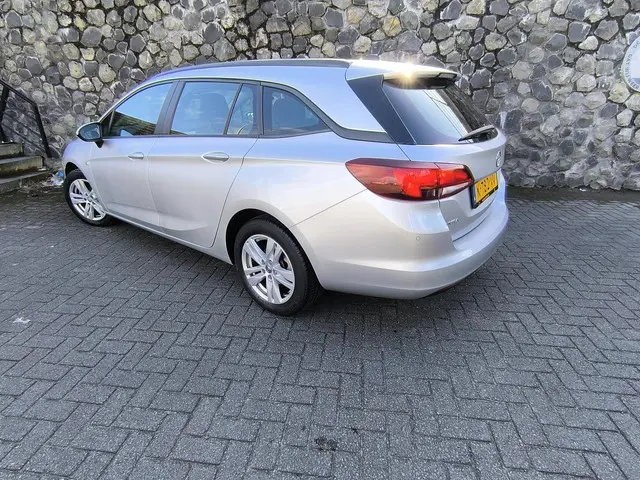 Opel Astra Sports Tourer 1.2 Edition 2021 Benzine 20