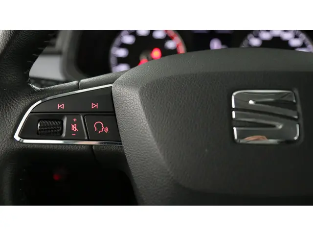 SEAT Arona 1.0 TSI 95pk Style 2020 Benzine 20