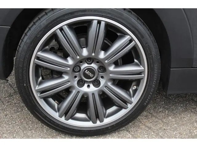 MINI Clubman Clubman Cooper S ALL4 2019 Benzine 6