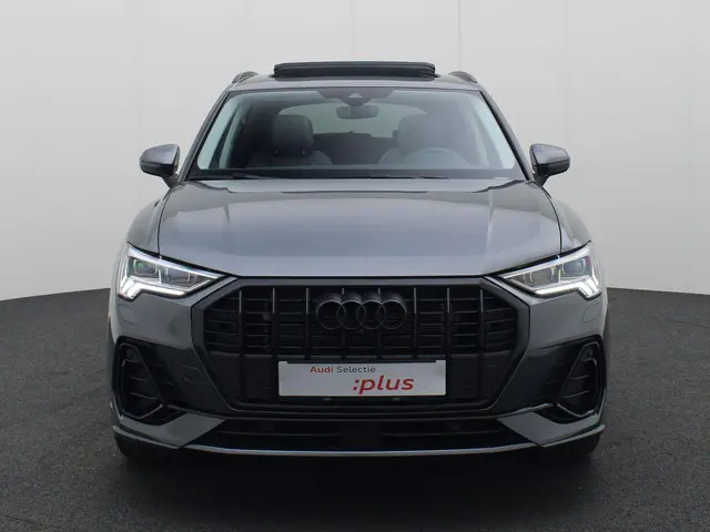Audi Q3 35 TFSI/150PK S Line 2024 Benzine 35