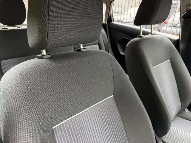 Ford Fiesta 1.25 Limited 2012 Benzine 21