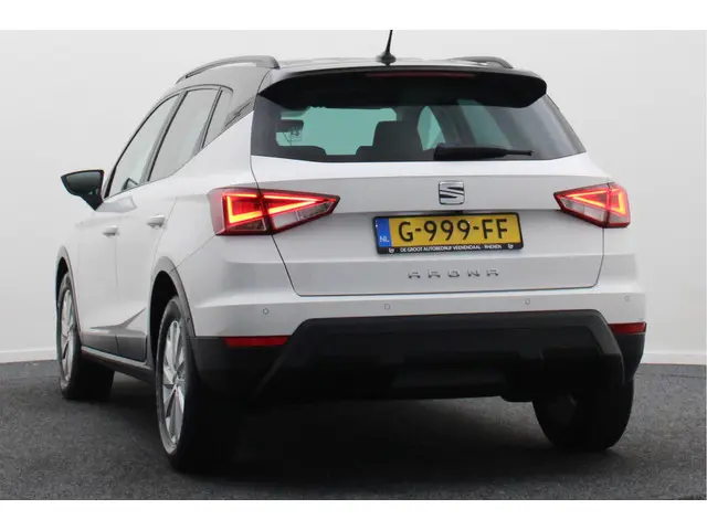 SEAT Arona 1.0 TSI Style Business Intense 2019 Benzine 17