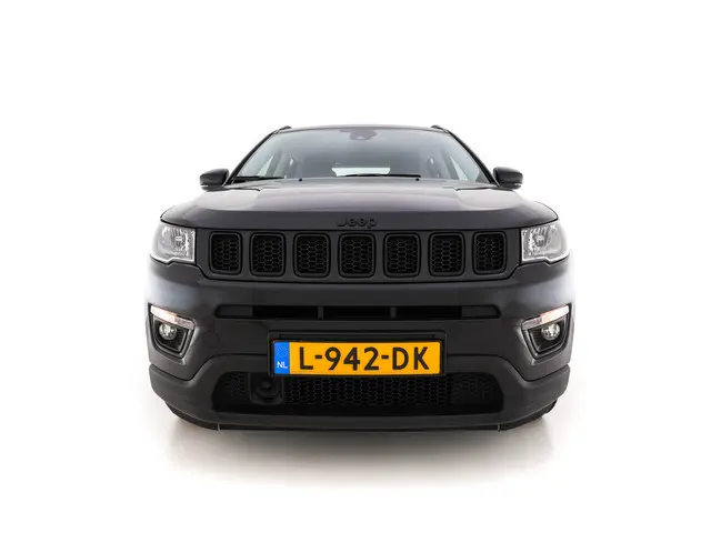 Jeep Compass 1.3T Night-Eagle 2021 Benzine 2