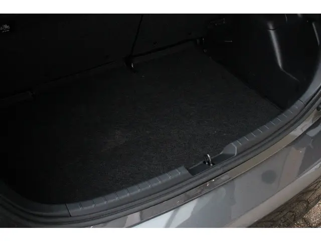 Toyota Yaris 1.5 VVT-i Aspiration 2017 Benzine 9