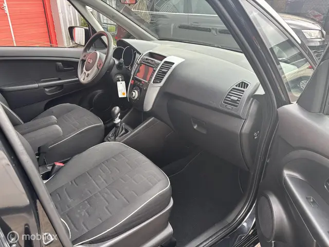 Kia Venga 1.4 CVVT Plus Pack 2013 Benzine 20