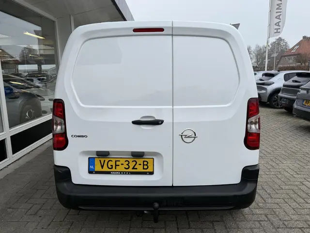 Opel Combo 1.5D L1H1 Edition 2020 Diesel 12