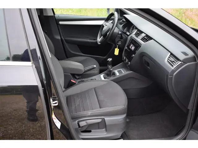 Škoda Octavia Combi 1.5 TSI Greentech Style 2018 Benzine 27