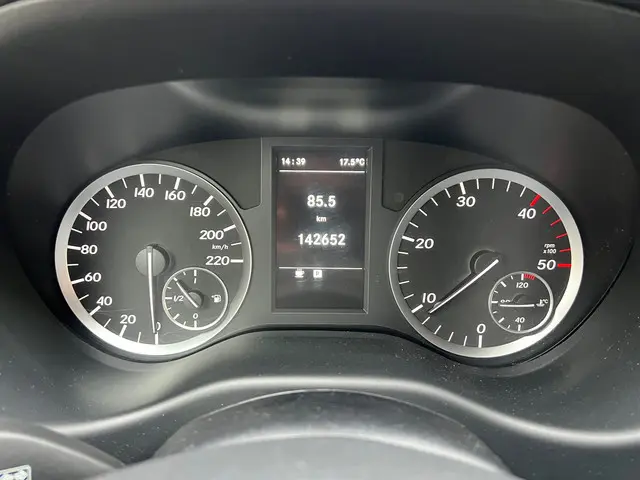 Mercedes-Benz Vito 111 CDI Functional 2019 Diesel 26