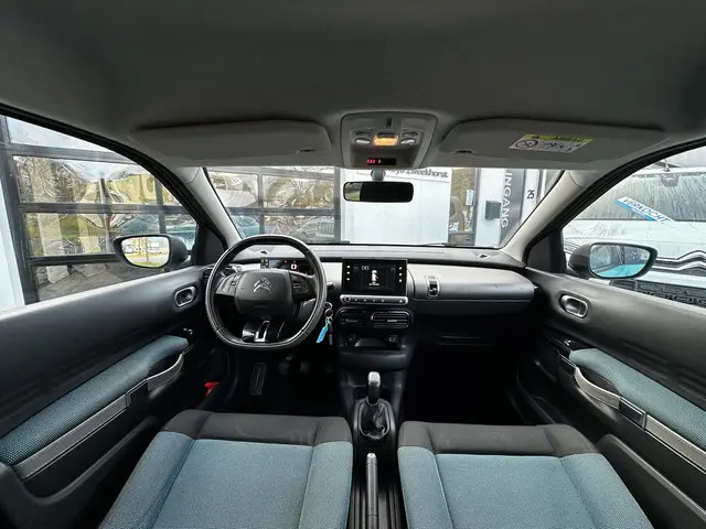 Citroën C4 Cactus 1.2 PureTech Business 2015 Benzine 10