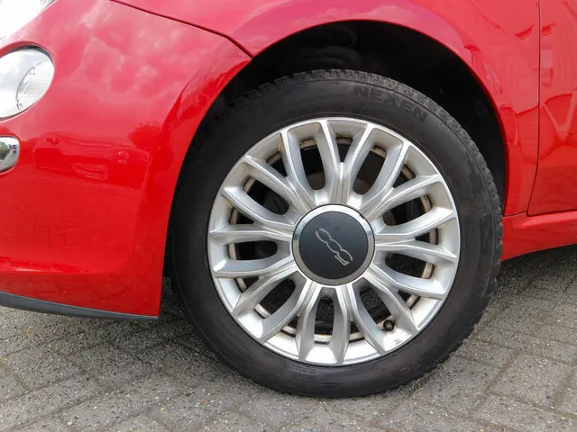 Fiat 500 1.2 Lounge 2015 Benzine 2