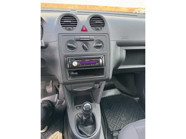 Volkswagen Caddy 1.2 TSI 2012 Benzine 11