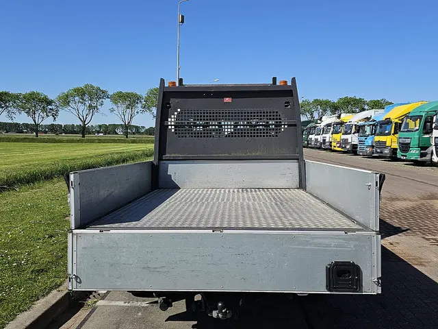 Citroën Jumper 2.0 2018 Diesel 13