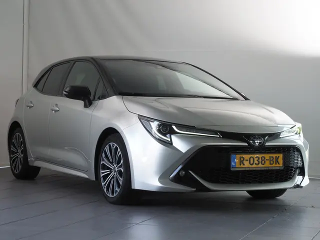 Toyota Corolla 2