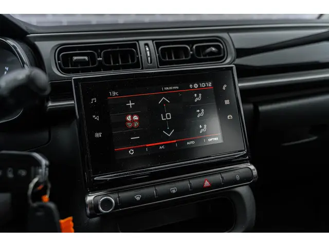 Citroën C3 1.2 PureTech Business 2022 Benzine 25