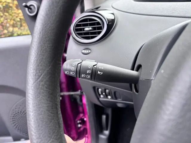 Renault Twingo 1.2 16V Parisienne 2013 Benzine 21