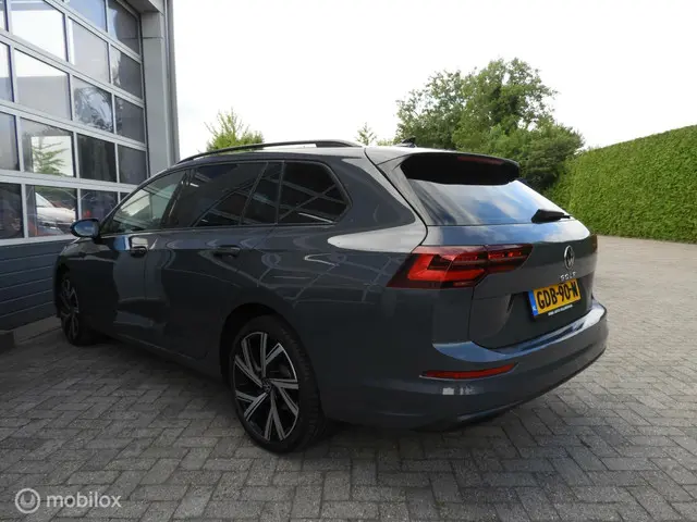 Volkswagen Golf Variant 1.5 eTSI 150 PK 2021 Benzine 11