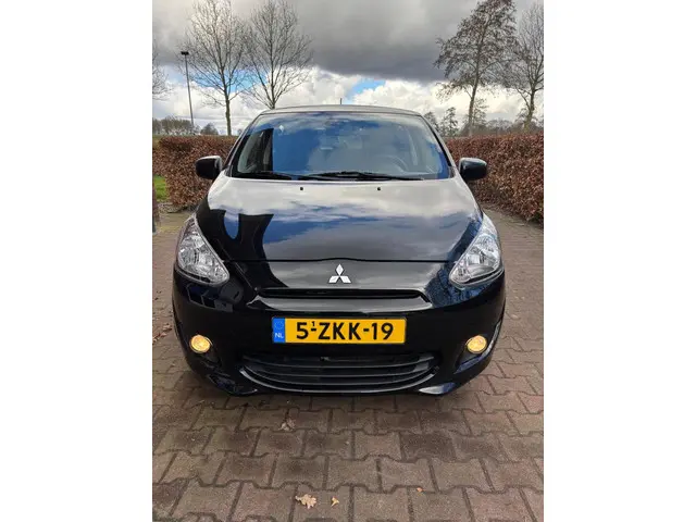 Mitsubishi Space Star 1.0 Bright 2015 Benzine 7