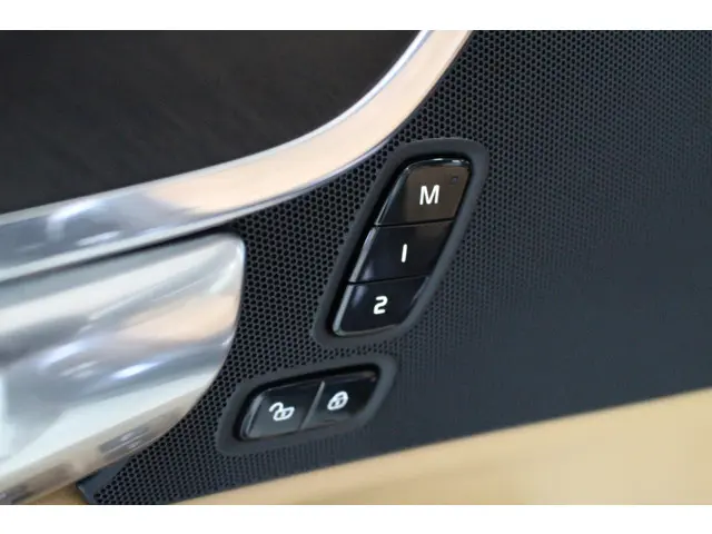 Volvo V90 Cross Country 2.0 T5 Pro 2017 Benzine 16